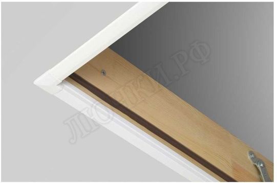 Дополнительные элементы для лестниц FAKRO Декоративная планка LXL- W деревянная белая Дополнительные элементы для лестниц FAKRO Декоративная планка LXL- W деревянная белая