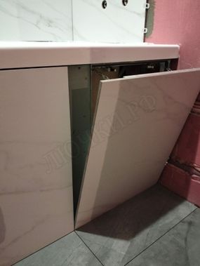 Люк под плитку АлюЛайт II 600*300 Люк под плитку АлюЛайт II 600*300