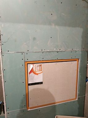 Люк под плитку Нажимной Апельсин 550*500 Люк под плитку Нажимной Апельсин 550*500