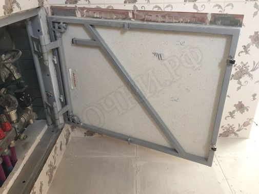 Люк под плитку Нажимной Железяка 800*600 Люк под плитку Нажимной Железяка 800*600