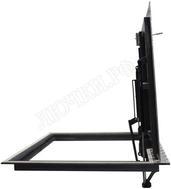 Напольный люк Дворник Уголок, нержавеющий рифленый лист 1200*2600 Напольный люк Дворник Уголок, нержавеющий рифленый лист 1200*2600