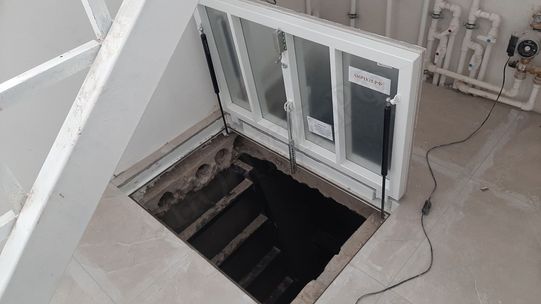 Напольный люк Самоподъемный Невидимка уголок 2 створки 1000*1350 Напольный люк Самоподъемный Невидимка уголок 2 створки 1000*1350