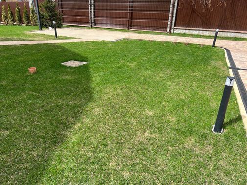 Люк под брусчатку Брус Ли Стальной, Съемная дверца 500*1200 Люк под брусчатку Брус Ли Стальной, Съемная дверца 500*1200