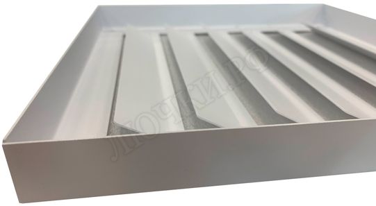 Жалюзийная решетка КДУ накладная 200*800, крепеж через наличник Жалюзийная решетка КДУ накладная 200*800, крепеж через наличник